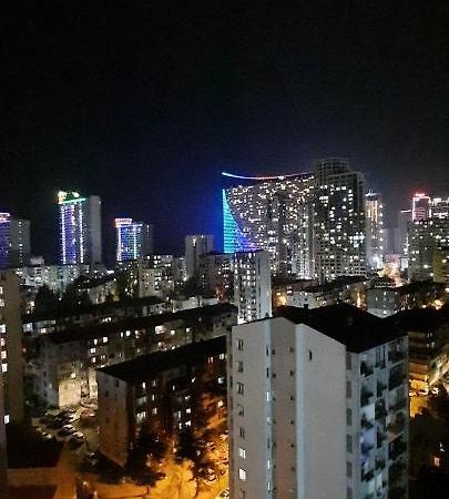 Lilia Apartment Batumi Ngoại thất bức ảnh