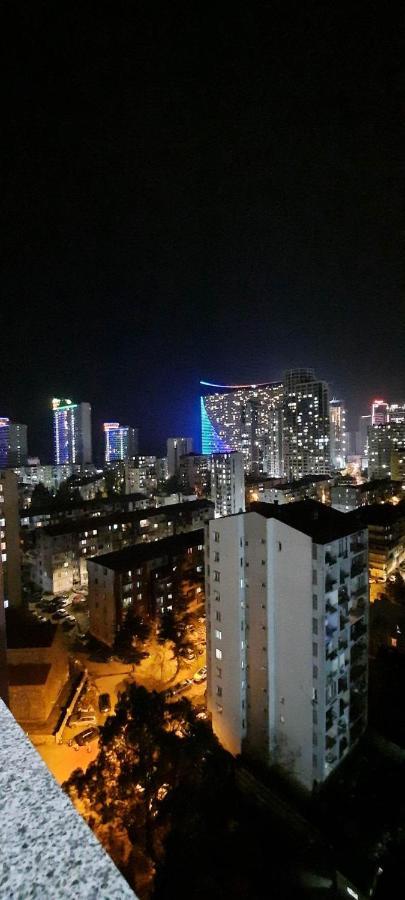 Lilia Apartment Batumi Ngoại thất bức ảnh